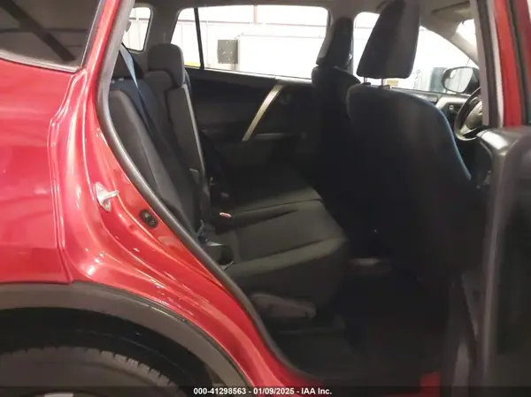 JTMZFREV4GJ082219 2016 TOYOTA RAV 4 - Image 8