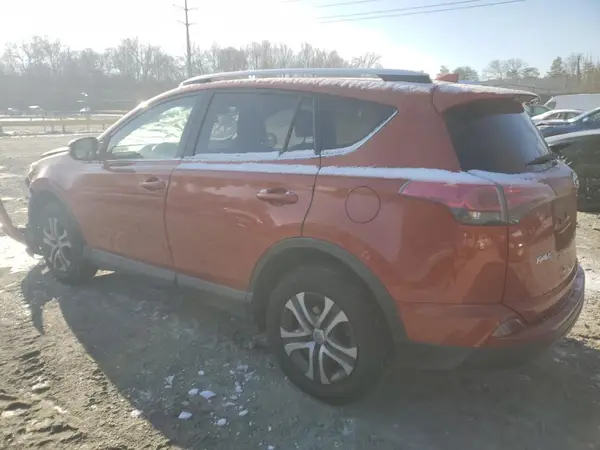 JTMZFREV4GJ088067 2016 TOYOTA RAV 4 - Image 2