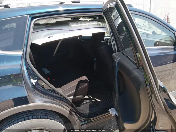 JTMZFREV4HJ106908 2017 TOYOTA RAV 4 - Image 8