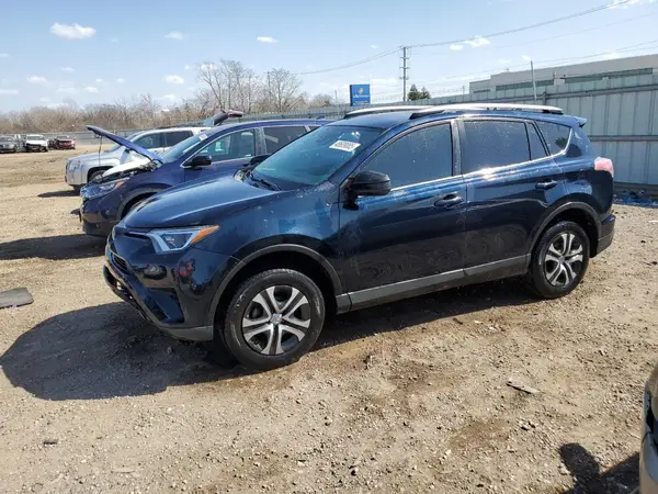 JTMZFREV4HJ110943 2017 TOYOTA RAV 4 - Image 1