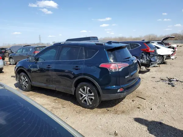 JTMZFREV4HJ110943 2017 TOYOTA RAV 4 - Image 2