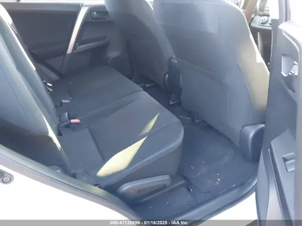 JTMZFREV4HJ141206 2017 TOYOTA RAV 4 - Image 8
