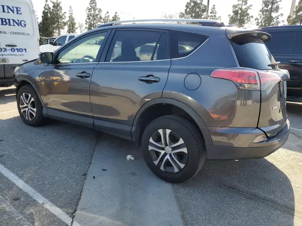JTMZFREV4HJ703315 2017 TOYOTA RAV 4 - Image 2