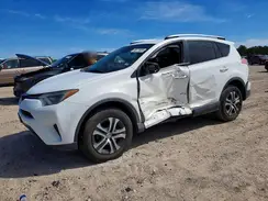 JTMZFREV4HJ703850 2017 TOYOTA RAV 4