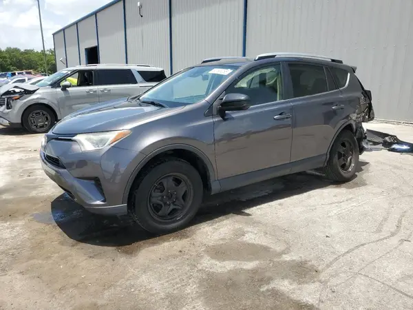JTMZFREV4HJ705193 2017 TOYOTA RAV 4 - Image 1
