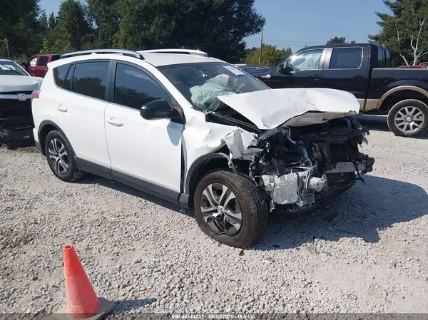 JTMZFREV4HJ716095 2017 TOYOTA RAV 4 - Image 1
