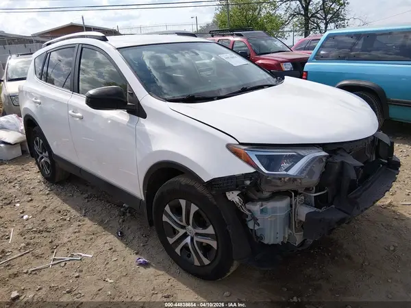 JTMZFREV4HJ717375 2017 TOYOTA RAV 4 - Image 1