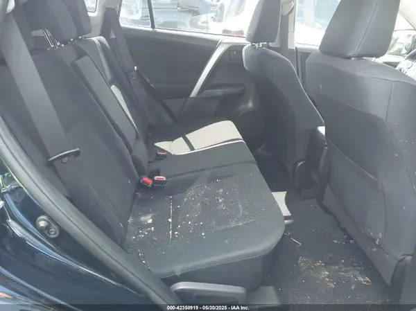 JTMZFREV4JJ176057 2018 TOYOTA RAV 4 - Image 8