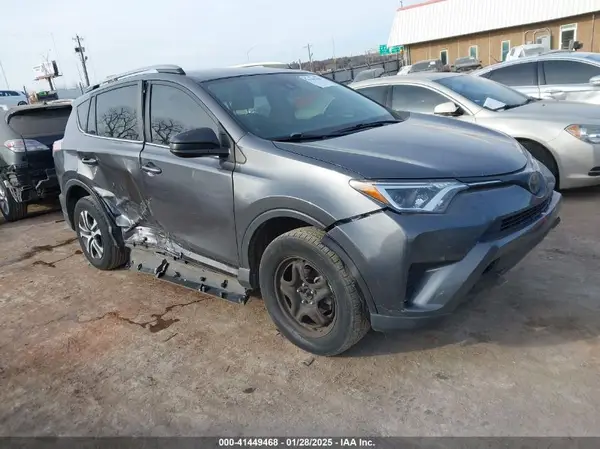 JTMZFREV4JJ183106 2018 TOYOTA RAV 4 - Image 1