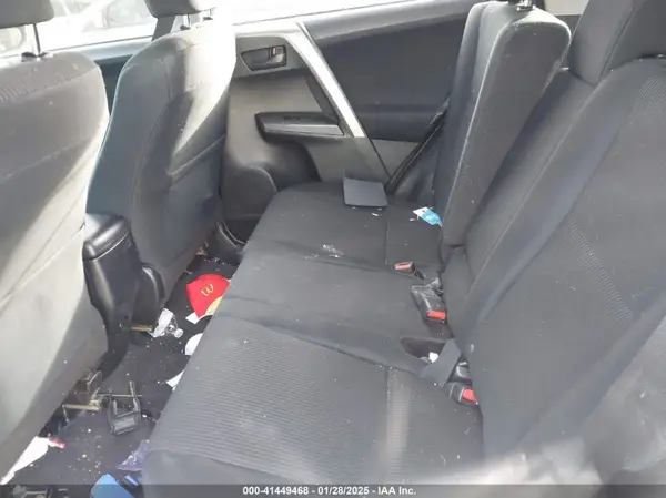 JTMZFREV4JJ183106 2018 TOYOTA RAV 4 - Image 8
