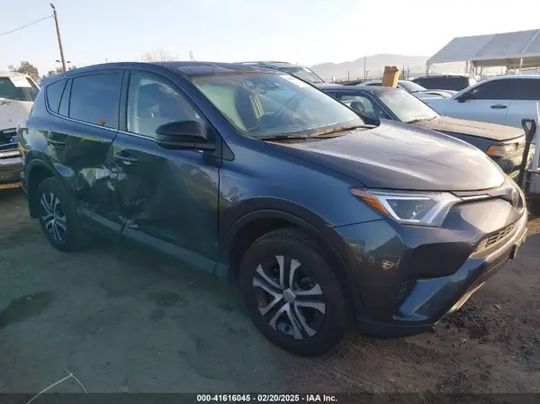 JTMZFREV4JJ195417 2018 TOYOTA RAV 4 - Image 1