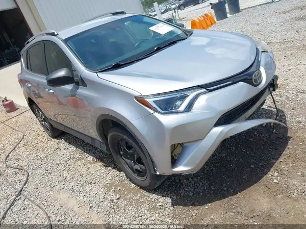 JTMZFREV4JJ203063 2018 TOYOTA RAV 4 - Image 1