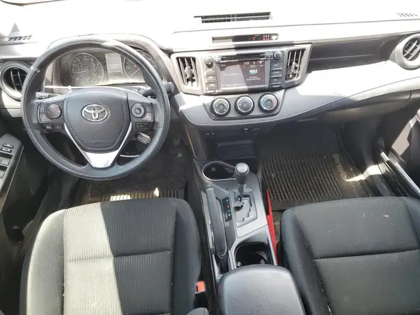 JTMZFREV4JJ723845 2018 TOYOTA RAV 4 - Image 8