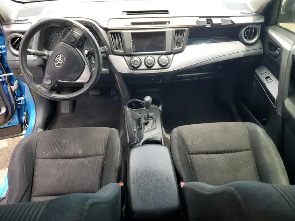 JTMZFREV5GJ070645 2016 TOYOTA RAV 4 - Image 8