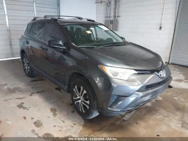 JTMZFREV5GJ073898 2016 TOYOTA RAV 4 - Image 1