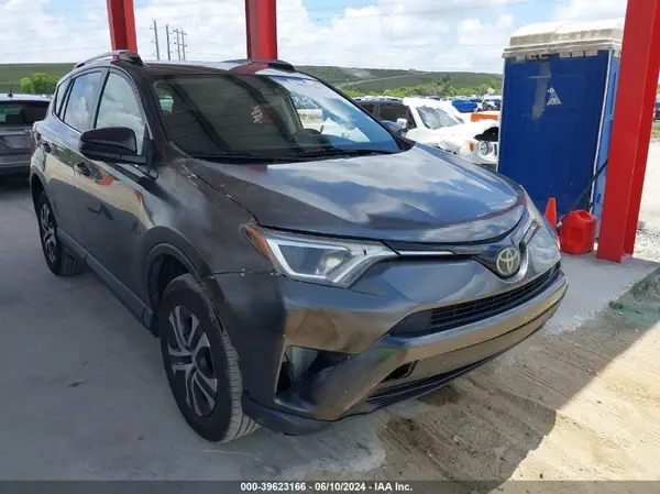 JTMZFREV5HD093875 2017 TOYOTA RAV 4 - Image 1