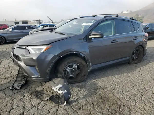 JTMZFREV5HJ106318 2017 TOYOTA RAV 4 - Image 1