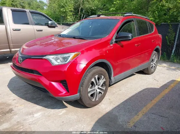 JTMZFREV5HJ125225 2017 TOYOTA RAV 4 - Image 2