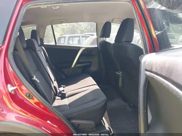 JTMZFREV5HJ125225 2017 TOYOTA RAV 4 - Image 8