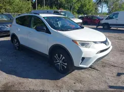 JTMZFREV5HJ125676 2017 TOYOTA RAV 4