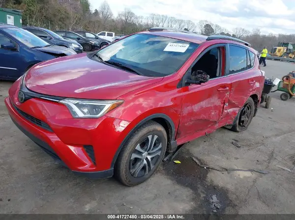 JTMZFREV5HJ126584 2017 TOYOTA RAV 4 - Image 2