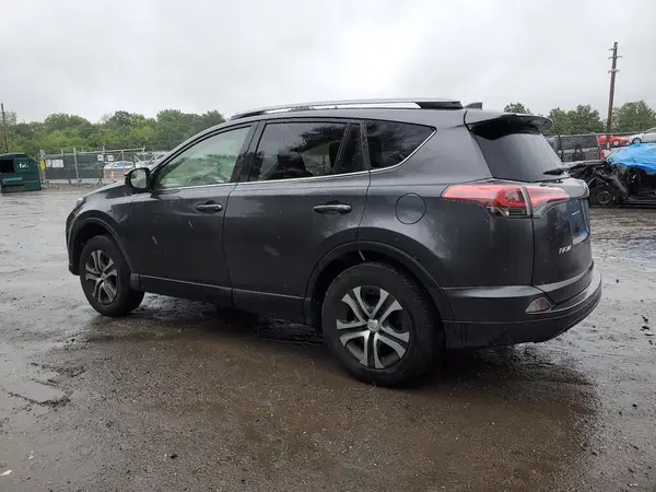 JTMZFREV5HJ130828 2017 TOYOTA RAV 4 - Image 2