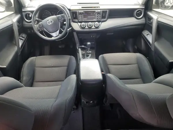 JTMZFREV5HJ705980 2017 TOYOTA RAV 4 - Image 8