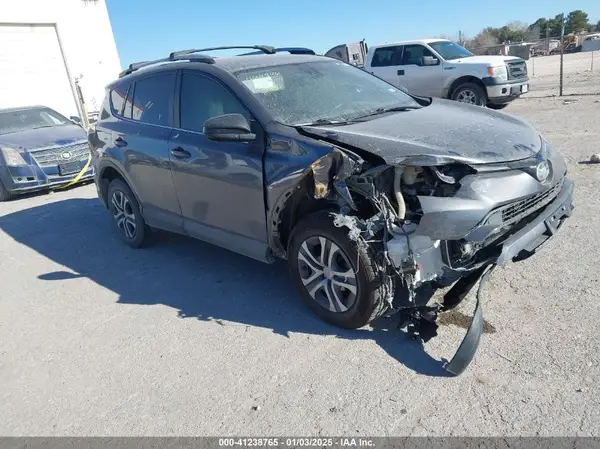 JTMZFREV5HJ709155 2017 TOYOTA RAV 4 - Image 1