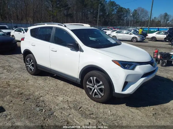 JTMZFREV5HJ720866 2017 TOYOTA RAV 4 - Image 1