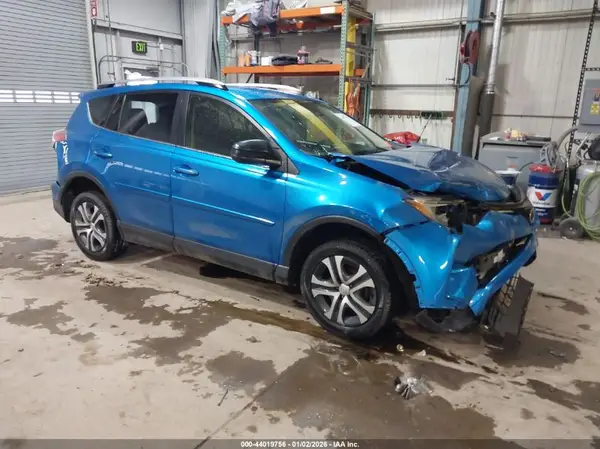 JTMZFREV5JJ183051 2018 TOYOTA RAV 4 - Image 1