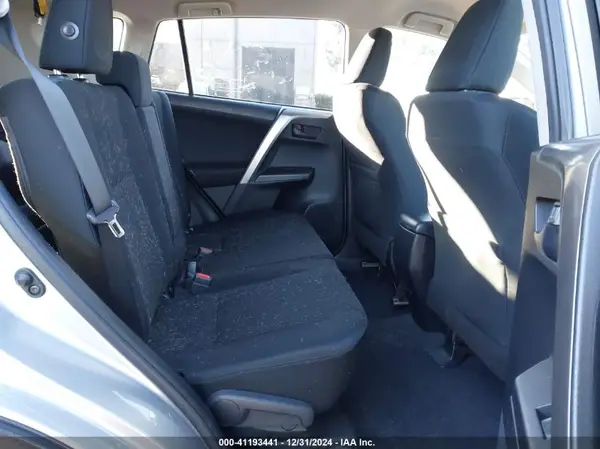 JTMZFREV5JJ186662 2018 TOYOTA RAV 4 - Image 8