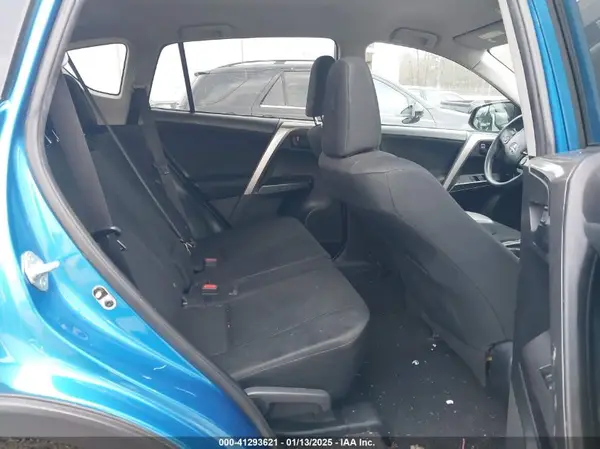 JTMZFREV5JJ193742 2018 TOYOTA RAV 4 - Image 8