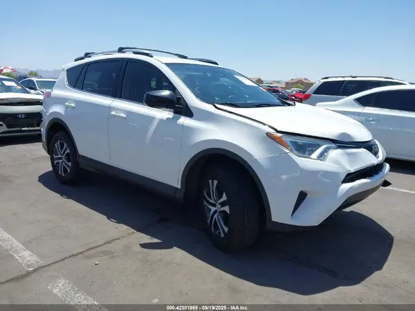 JTMZFREV5JJ727547 2018 TOYOTA RAV 4 - Image 1