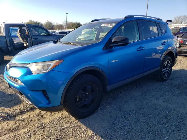 JTMZFREV5JJ735907 2018 TOYOTA RAV 4 - Image 1