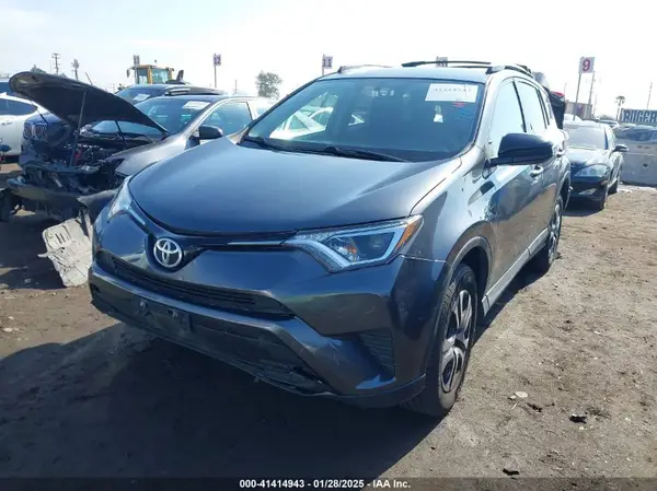 JTMZFREV6GD092281 2016 TOYOTA RAV 4 - Image 2