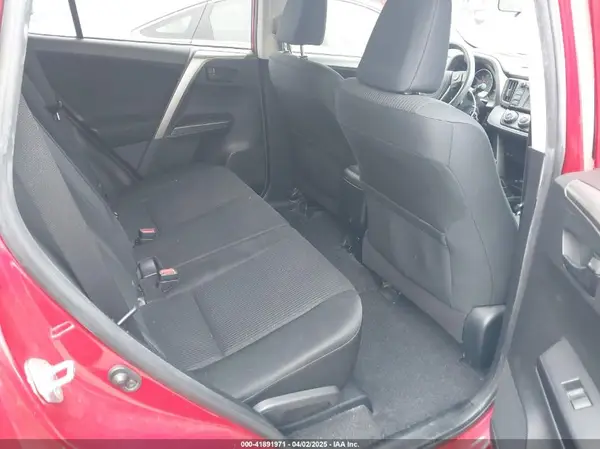 JTMZFREV6GJ078639 2016 TOYOTA RAV 4 - Image 8