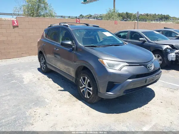 JTMZFREV6GJ095814 2016 TOYOTA RAV 4 - Image 1