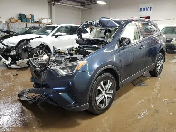 JTMZFREV6HJ104917 2017 TOYOTA RAV 4 - Image 1