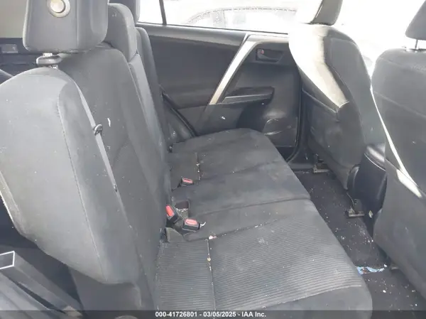 JTMZFREV6HJ110801 2017 TOYOTA RAV 4 - Image 8