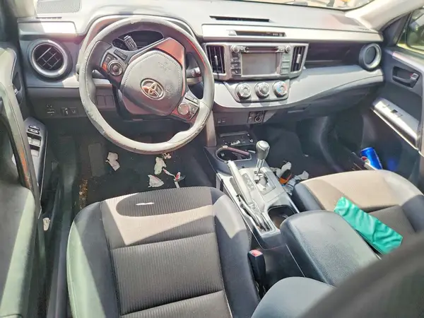 JTMZFREV6HJ122995 2017 TOYOTA RAV 4 - Image 8