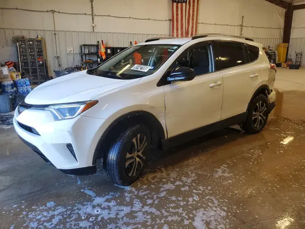 JTMZFREV6HJ129882 2017 TOYOTA RAV 4 - Image 1