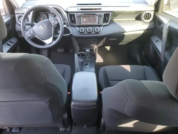 JTMZFREV6HJ702537 2017 TOYOTA RAV 4 - Image 8