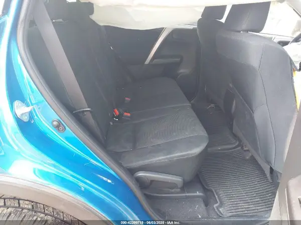 JTMZFREV6HJ703512 2017 TOYOTA RAV 4 - Image 8