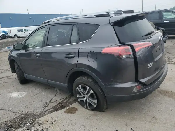 JTMZFREV6HJ704353 2017 TOYOTA RAV 4 - Image 2