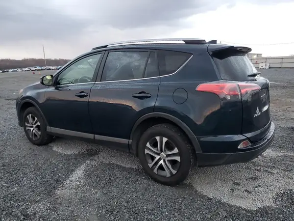 JTMZFREV6HJ711559 2017 TOYOTA RAV 4 - Image 2