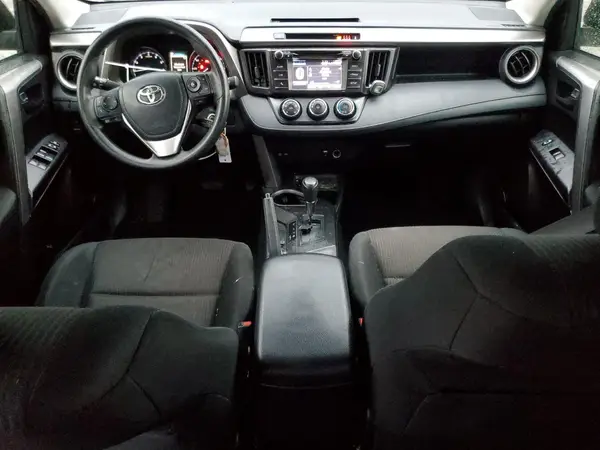 JTMZFREV6HJ711559 2017 TOYOTA RAV 4 - Image 8