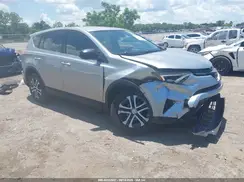 JTMZFREV6JJ181518 2018 TOYOTA RAV 4