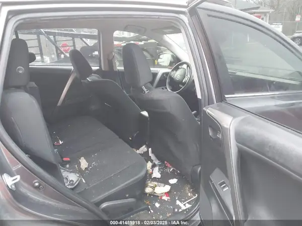 JTMZFREV6JJ731977 2018 TOYOTA RAV 4 - Image 8