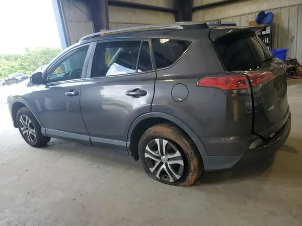 JTMZFREV6JJ752179 2018 TOYOTA RAV 4 - Image 2