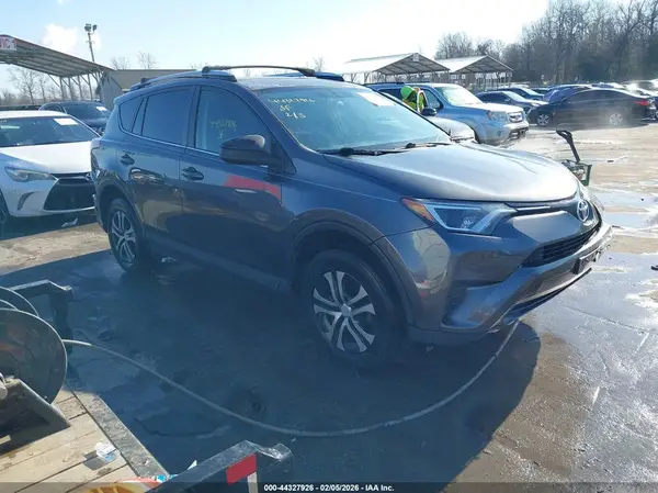 JTMZFREV7GJ061557 2016 TOYOTA RAV 4 - Image 1